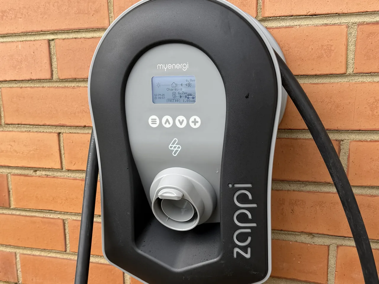 myenergi Zappi charger installed by Mathie Electrical, screen showing a live 6.8kW charge